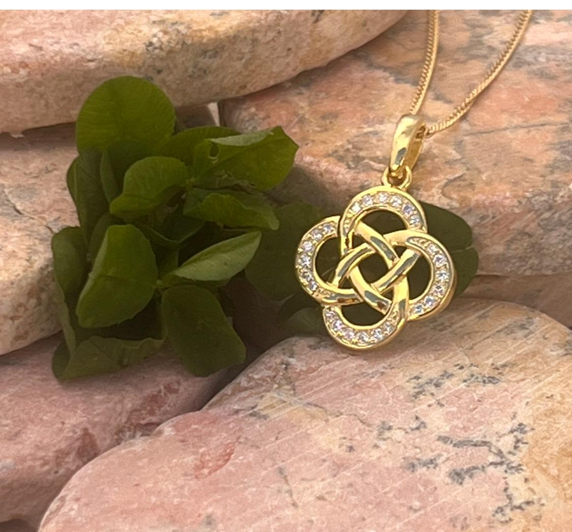 intertwined Celtic knot pendant