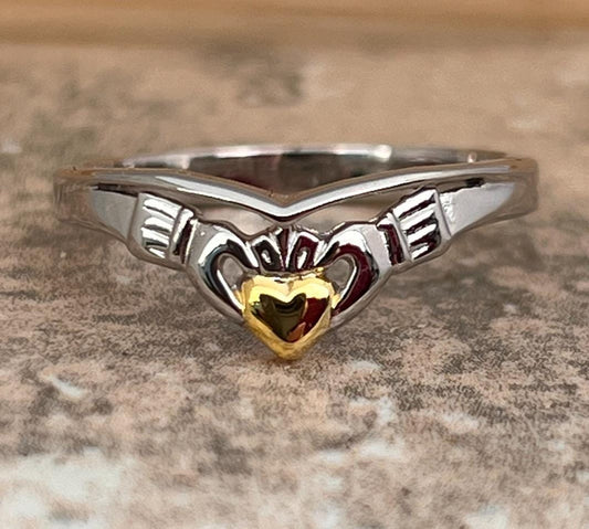 WIshbone 2 tone Claddagh ring
