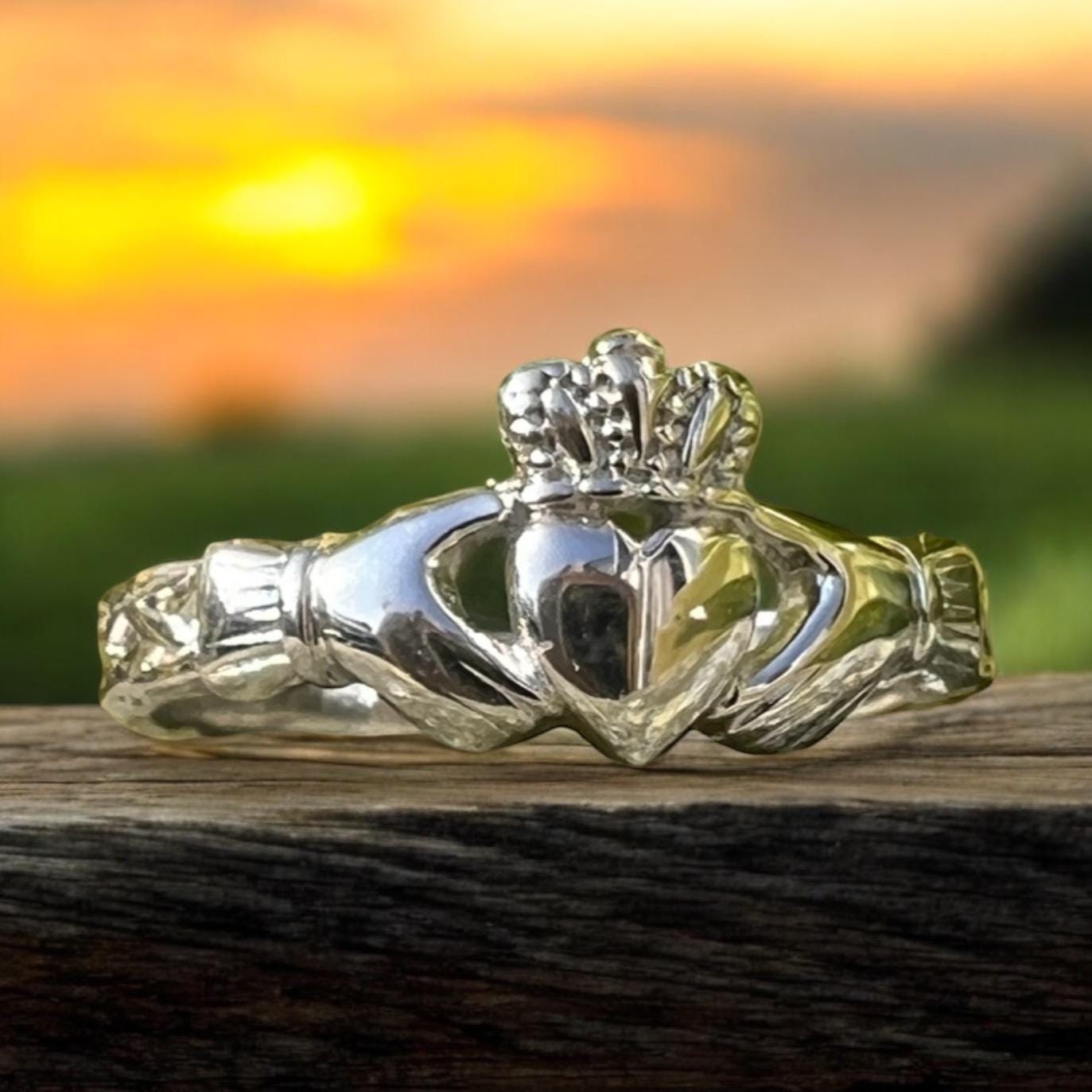 Be part of our Celtic Community with our Braided Band, Ladies Claddagh Ring, made here in Galway Ireland. Enjoy with free registered post