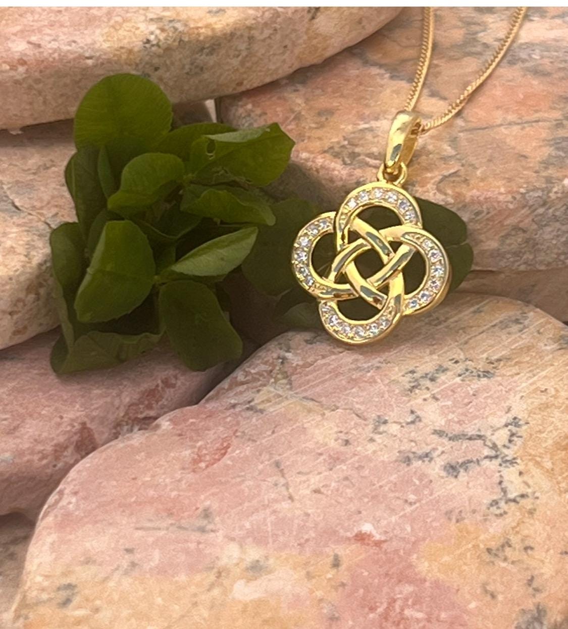 intertwined Celtic knot pendant