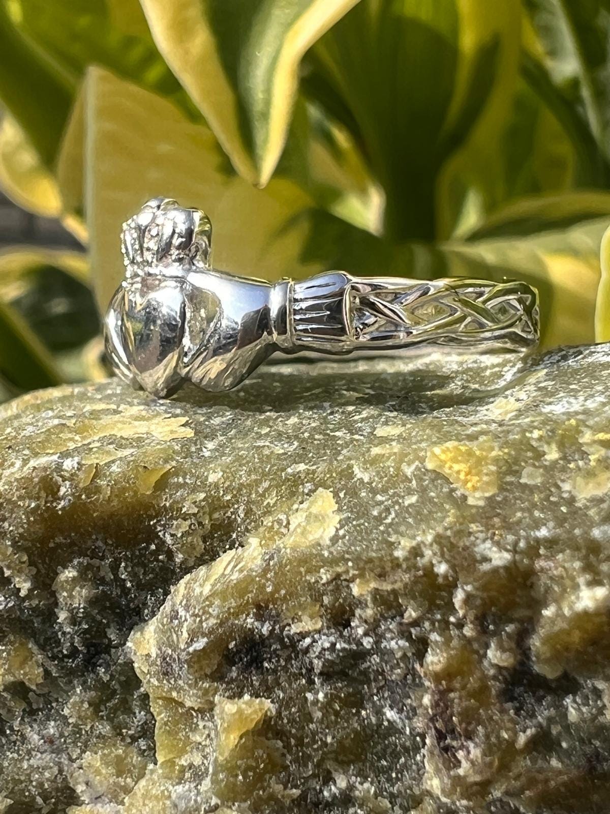 Be part of our Celtic Community with our Braided Band, Ladies Claddagh Ring, made here in Galway Ireland. Enjoy with free registered post