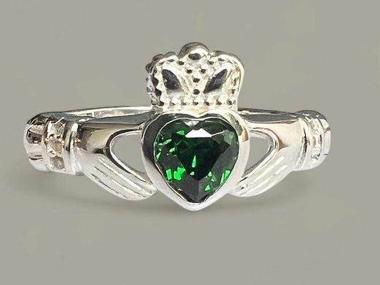 Queen  of the Claddagh , Synthetic  Emersld CZ  , Ladies Claddagh Ring .join our Celtic Community .