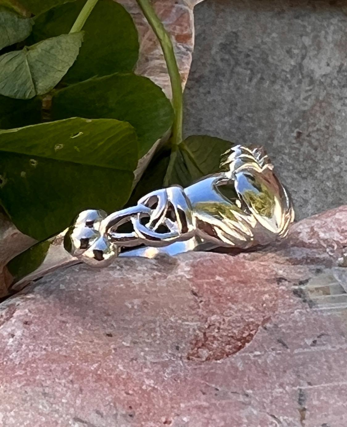 Sterling silver ladies claddagh ring with Celtic trinity’s .