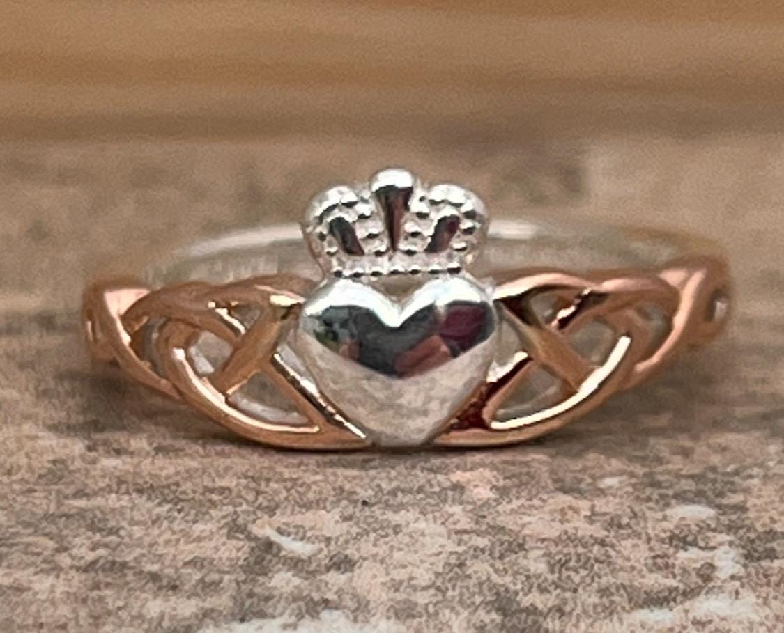 Silver trinity claddagh ring