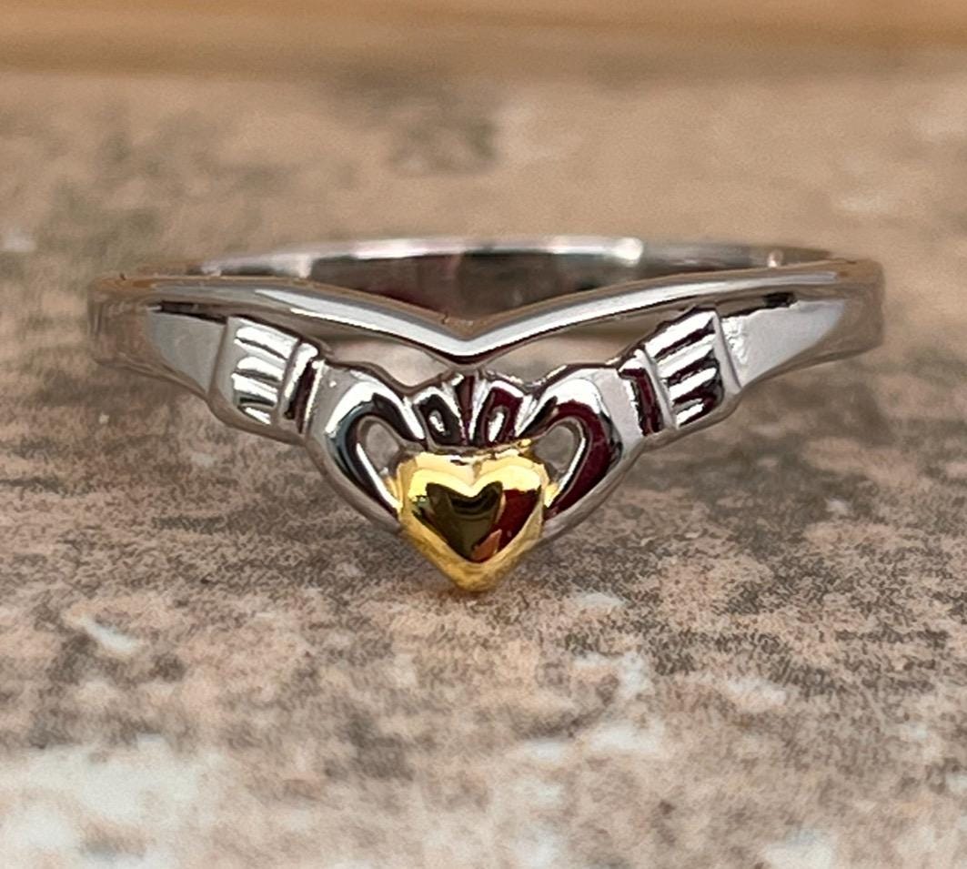 WIshbone 2 tone Claddagh ring